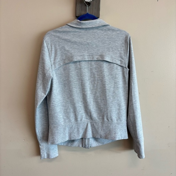 Lululemon Gather & Go, Heathered Power grey Zip Up Sweater. Size 12 - Picture 3 of 11